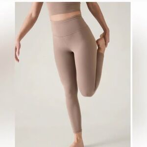 Athleta High Rise Elation 7/8 Tights in Tan Taupe